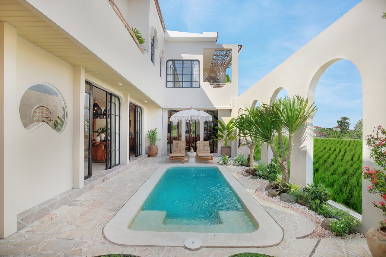 Modern & Comfortable Villa in Buduk