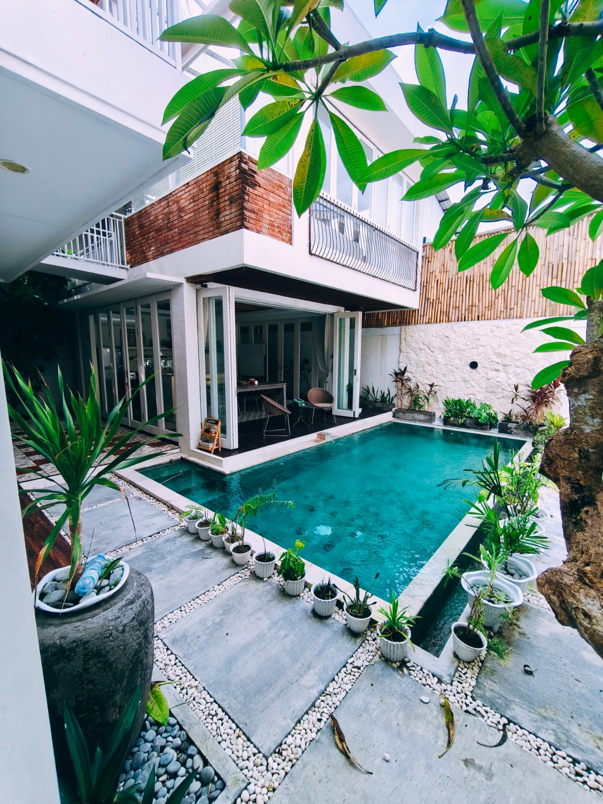 Spacious Villa Just Steps from Brunch Club Berawa