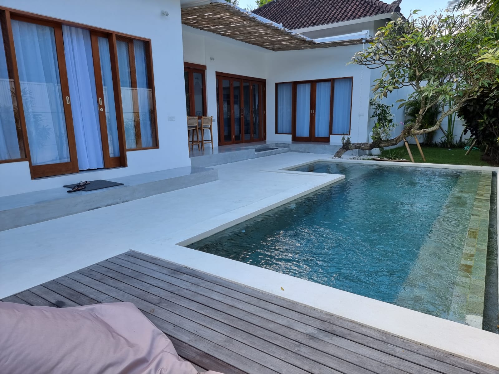 Homey Canggu Hideaway – Where Modern Design Meets Soul