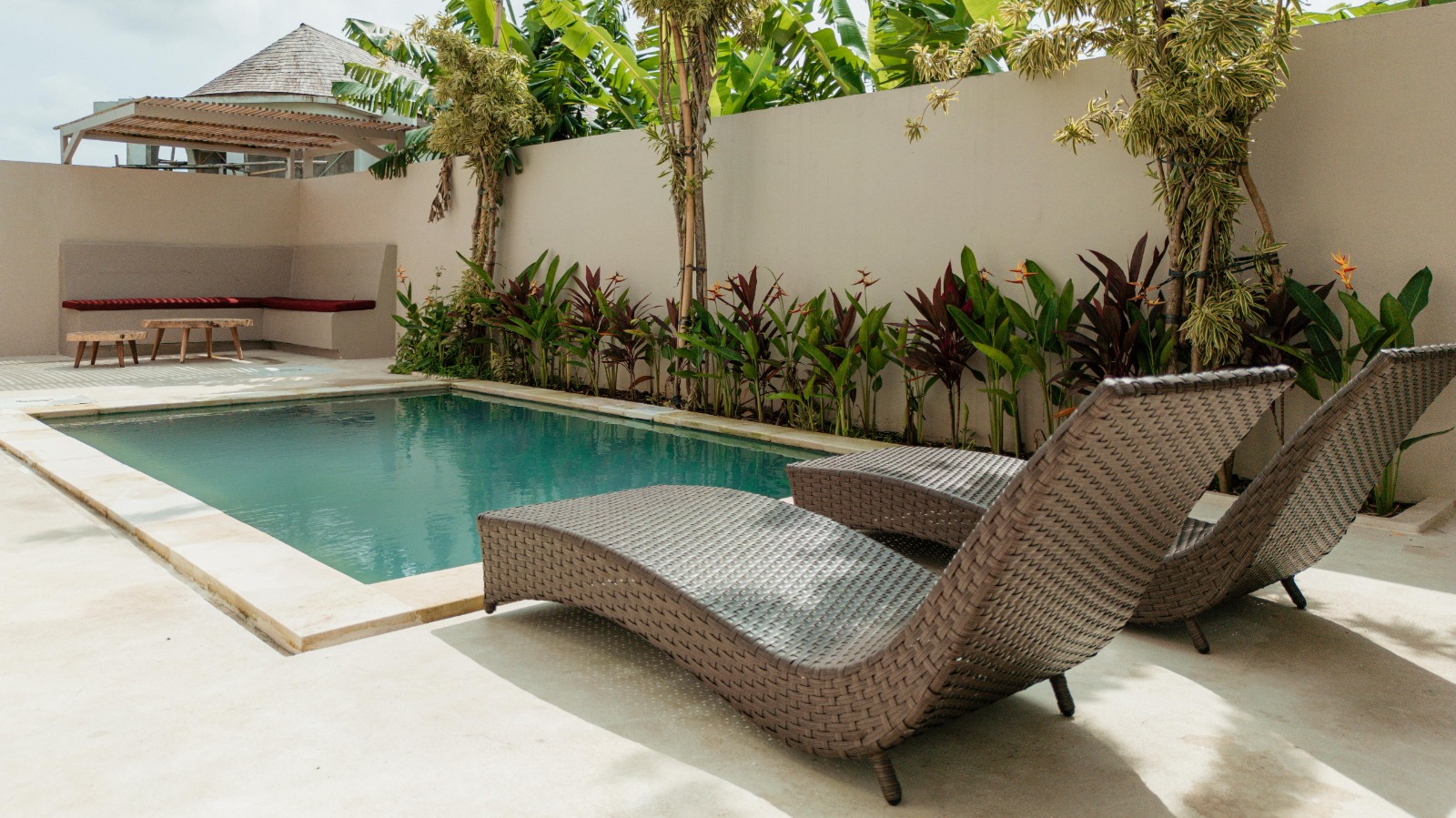 Elegance Two-Bedrooms Enclosed Villa in Padonan Area