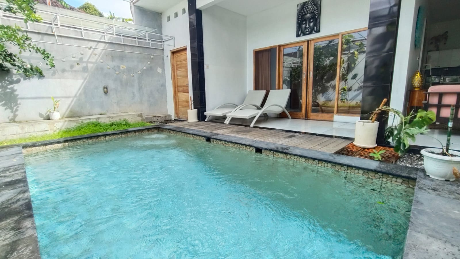 Cozy 3-Bedroom Villa with Open Living in Tranquil Padonan