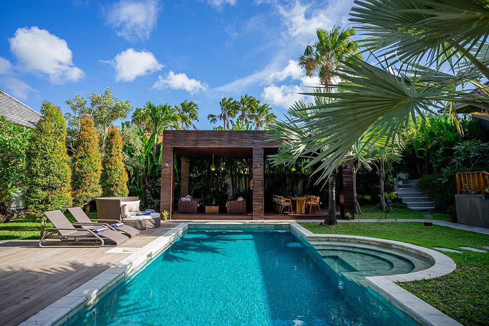 Modern 5-Bedroom Luxury Villa in the Heart of Canggu